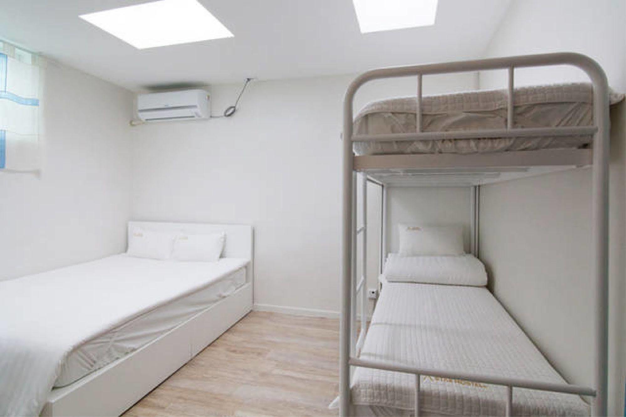 Starhostel Dongdaemun Suite Seoul Eksteriør bilde
