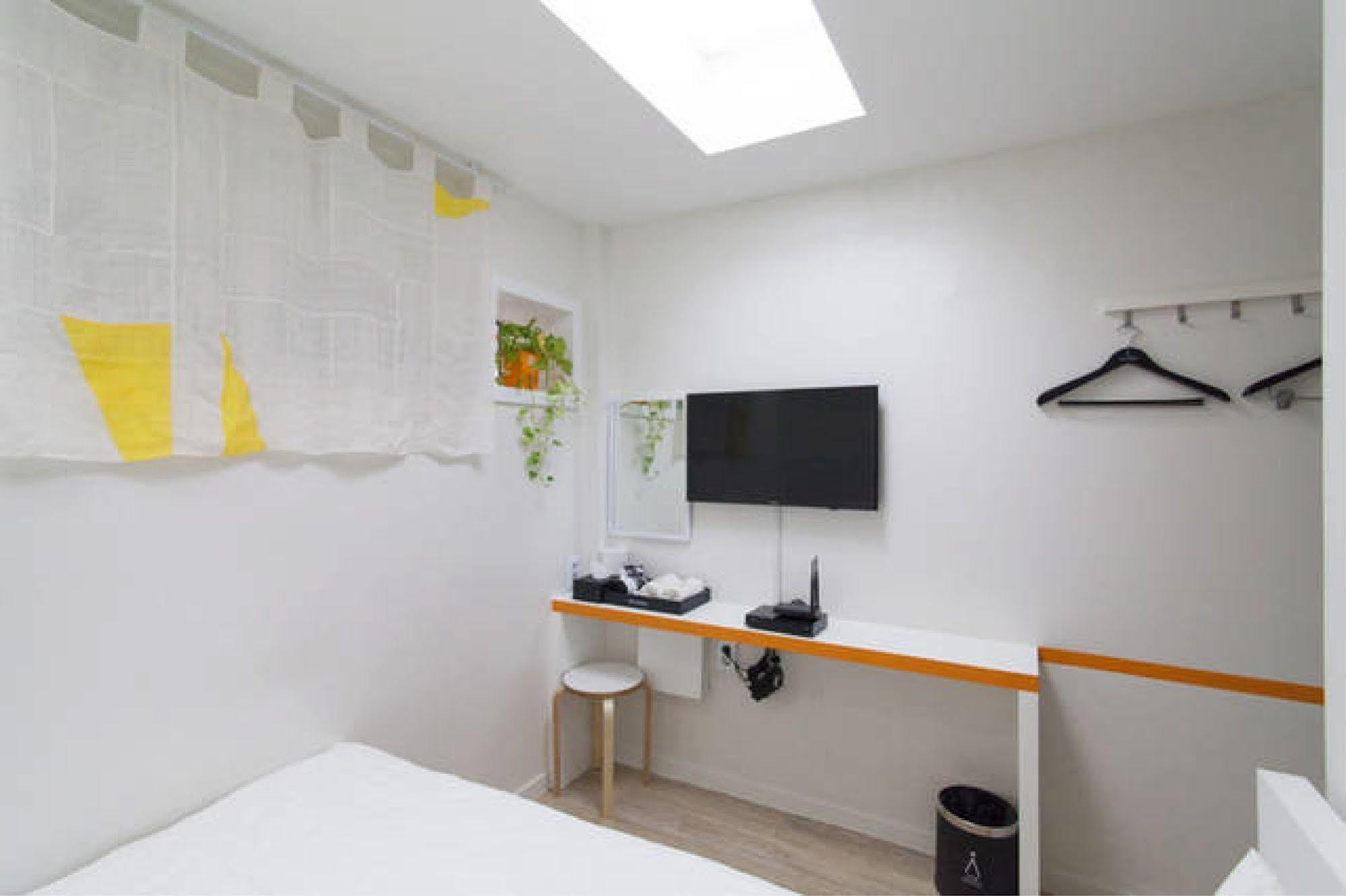 Starhostel Dongdaemun Suite Seoul Eksteriør bilde