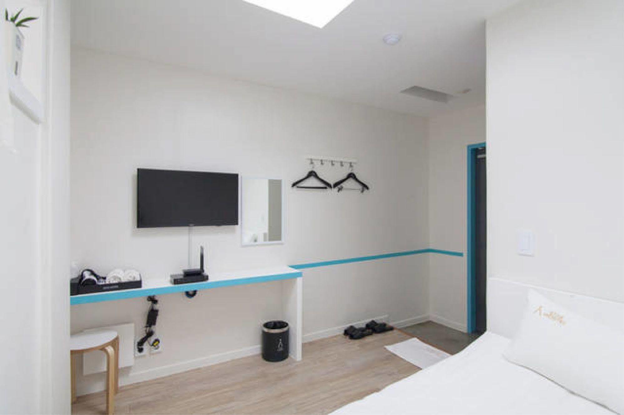 Starhostel Dongdaemun Suite Seoul Eksteriør bilde