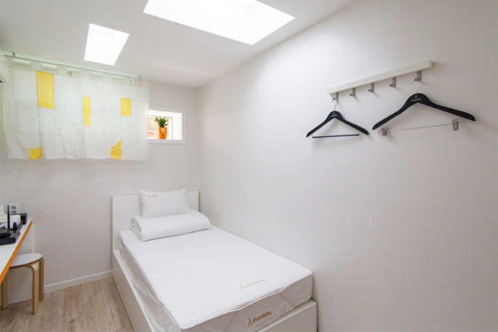 Starhostel Dongdaemun Suite Seoul Eksteriør bilde