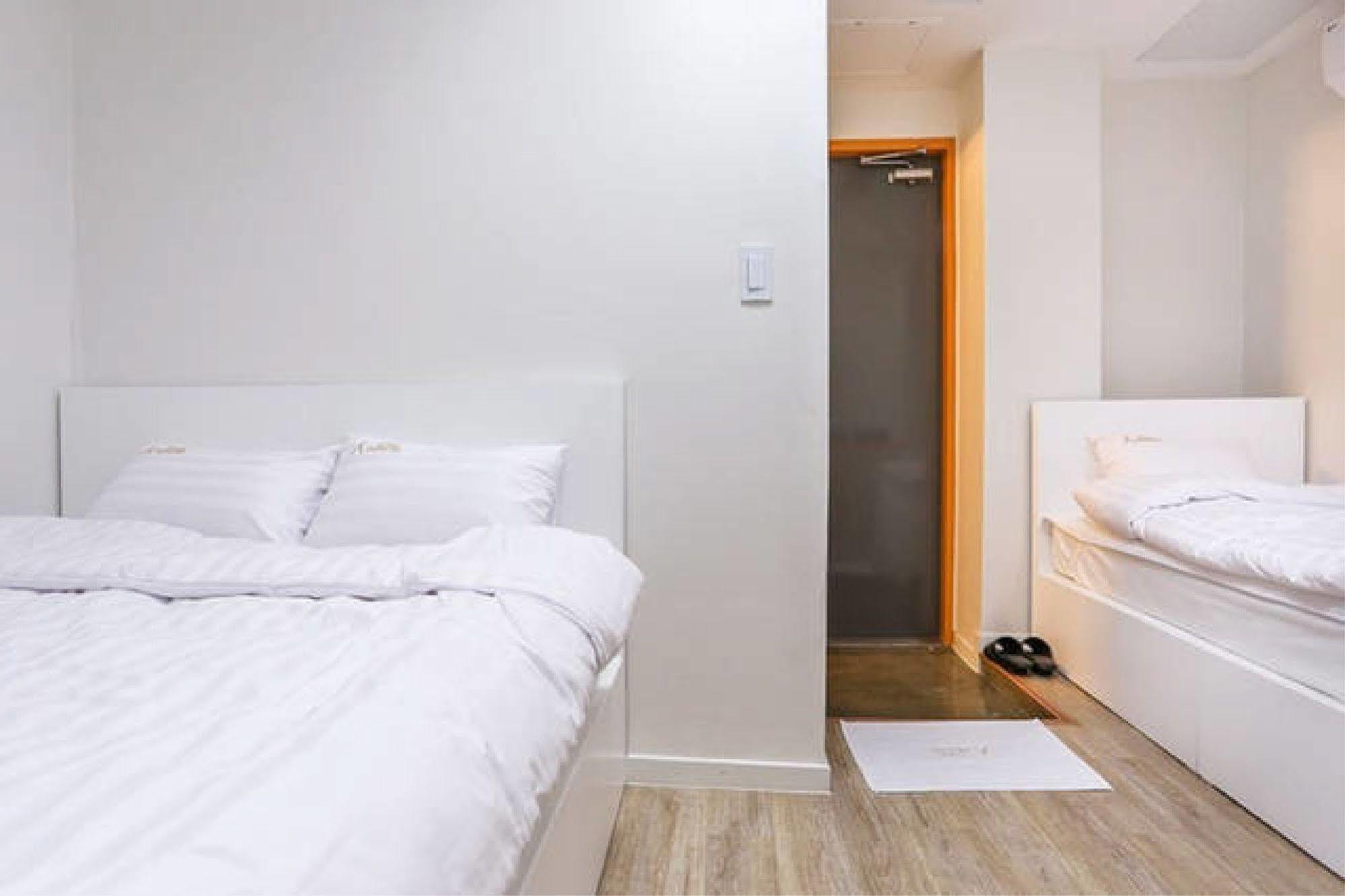 Starhostel Dongdaemun Suite Seoul Eksteriør bilde